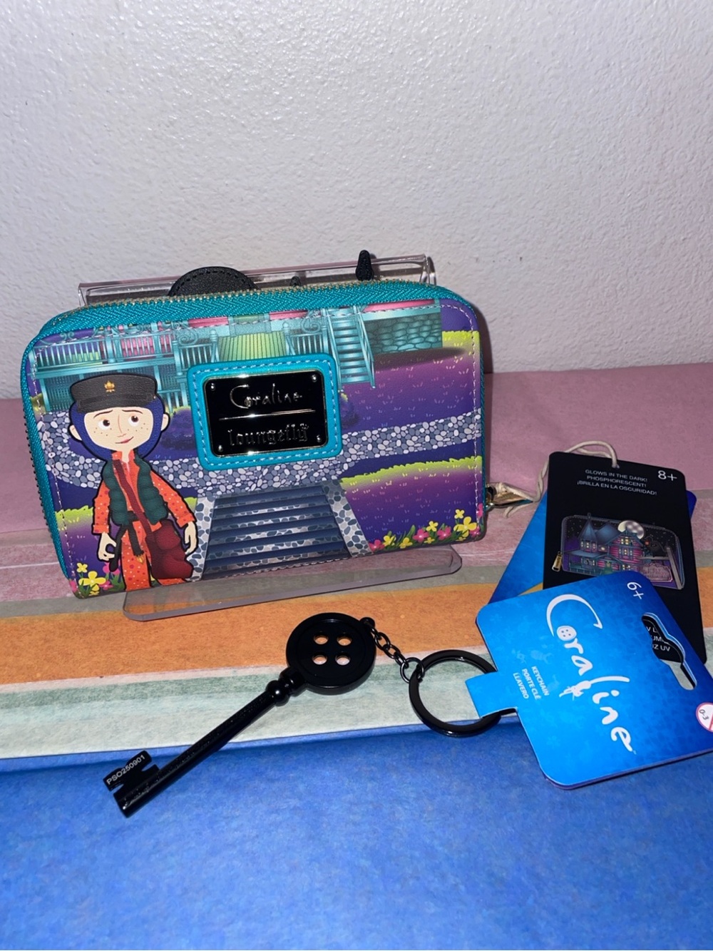 Loungefly Laika Coraline GITD Pink Palace House Wallet & Button Key Keychain